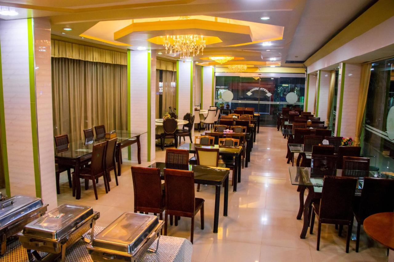 Visiting Card Hotel & Resort Bangkok Exterior foto